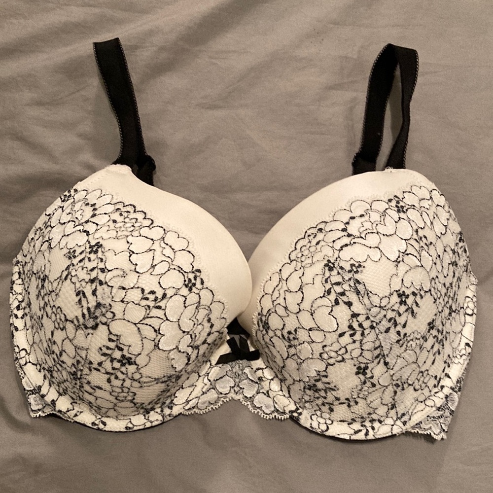 Victorias Secret Dream Angels Perfect Coverage. Size 34DDD